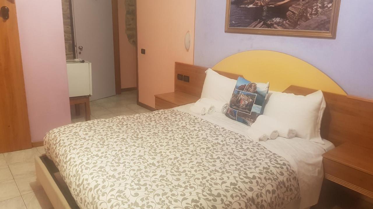 Locanda Dalla Compagnia Riomaggiore Eksteriør billede
