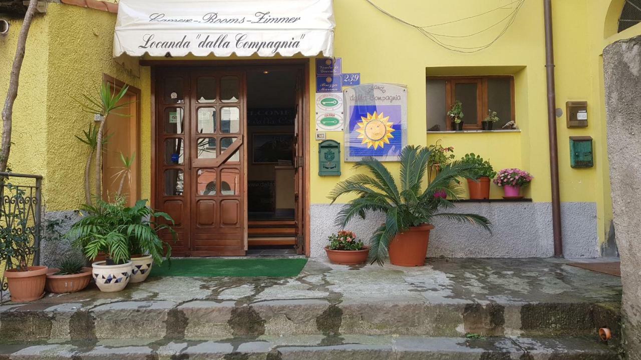 Locanda Dalla Compagnia Riomaggiore Eksteriør billede