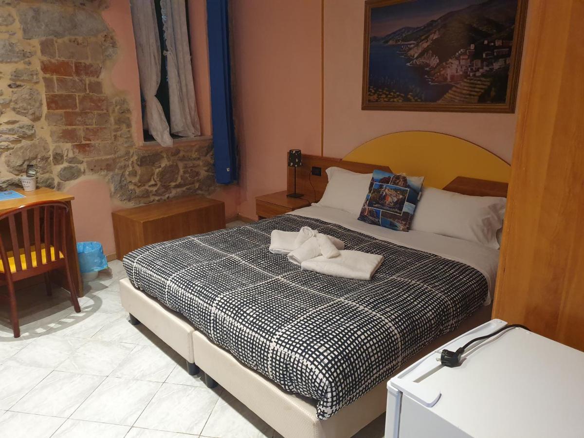 Locanda Dalla Compagnia Riomaggiore Eksteriør billede